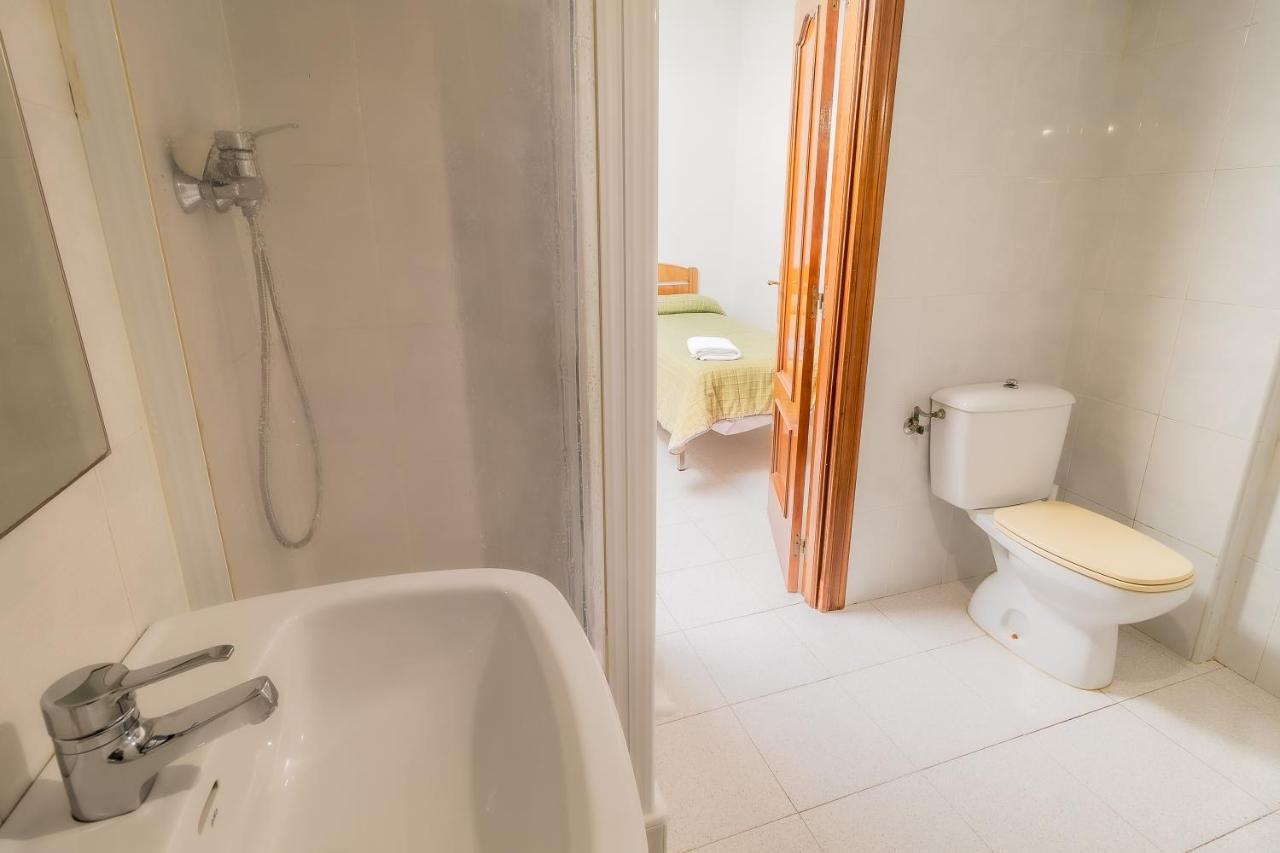 Hostal - Restaurante La Buena Villa By Vivere Stays Villalonquéjar Exteriér fotografie