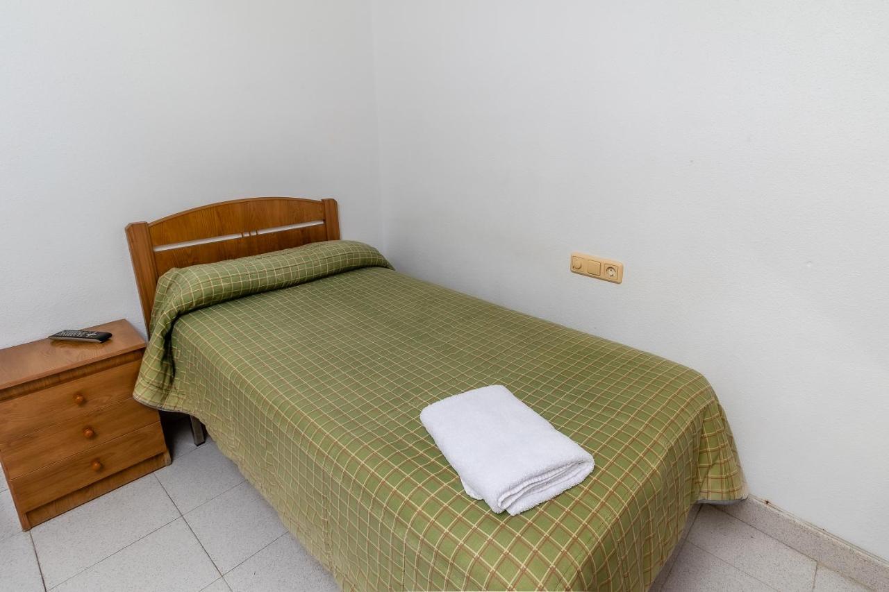 Hostal - Restaurante La Buena Villa By Vivere Stays Villalonquéjar Exteriér fotografie
