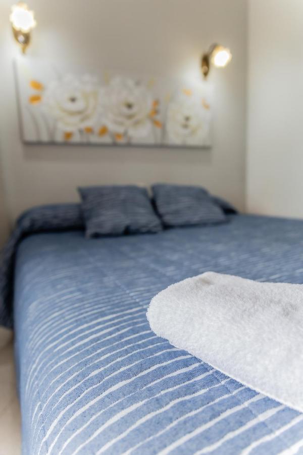 Hostal - Restaurante La Buena Villa By Vivere Stays Villalonquéjar Exteriér fotografie