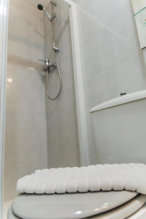 Hostal - Restaurante La Buena Villa By Vivere Stays Villalonquéjar Exteriér fotografie