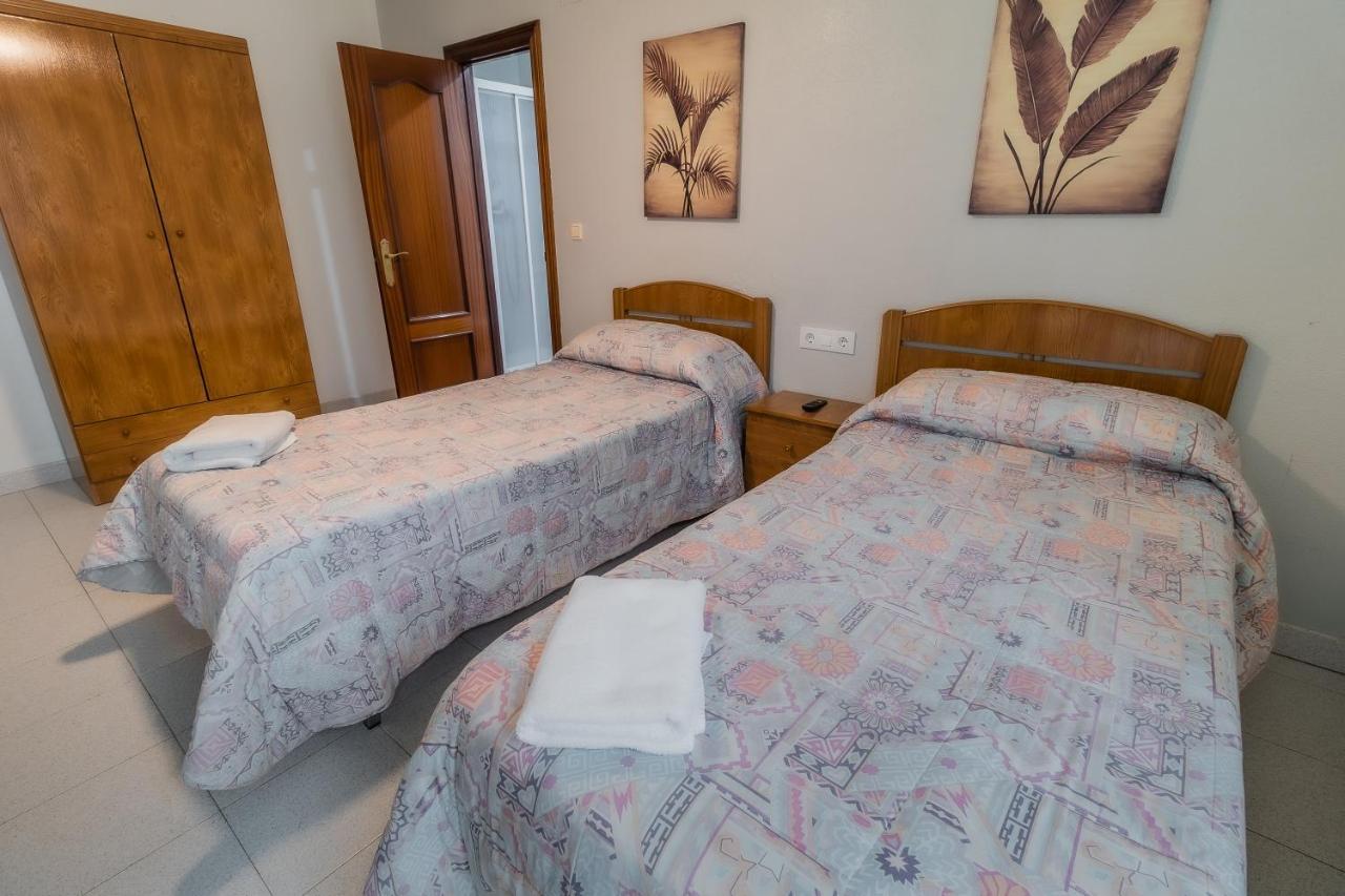 Hostal - Restaurante La Buena Villa By Vivere Stays Villalonquéjar Exteriér fotografie