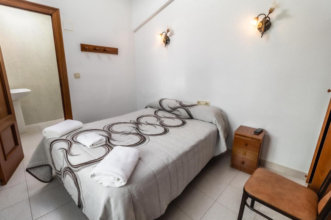 Hostal - Restaurante La Buena Villa By Vivere Stays Villalonquéjar Exteriér fotografie