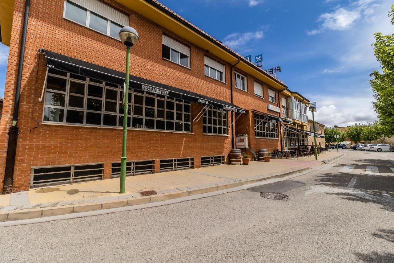 Hostal - Restaurante La Buena Villa By Vivere Stays Villalonquéjar Exteriér fotografie